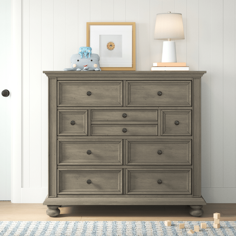 Oberon 9 Drawer 50'' W Dresser