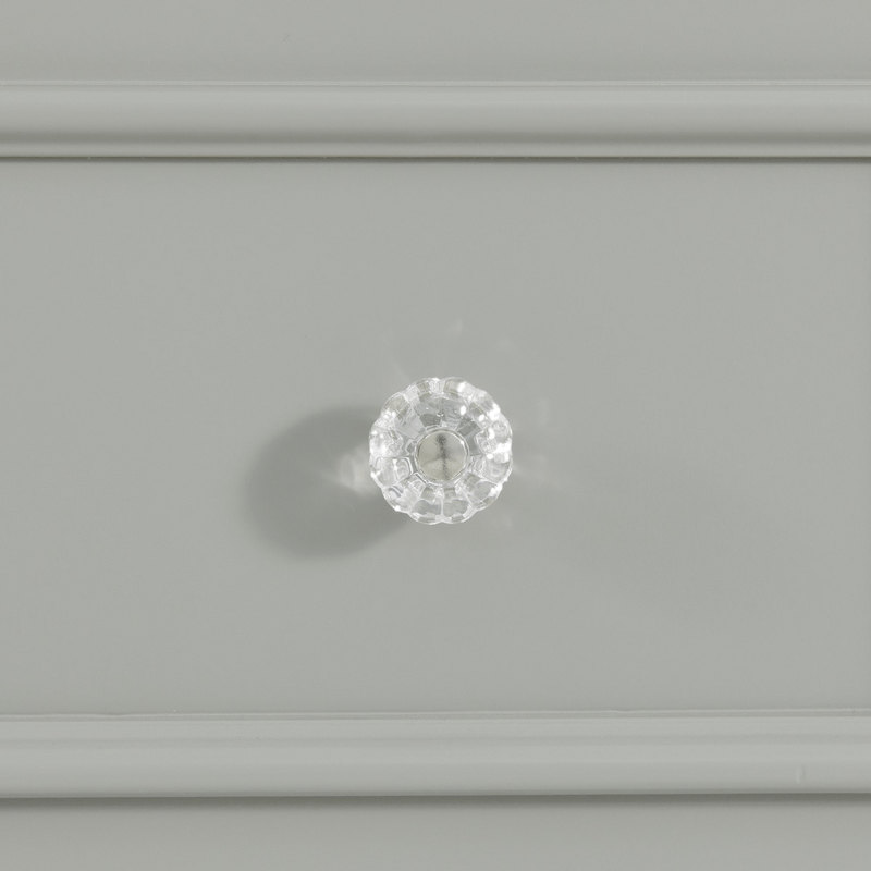 Aavyn 5 Drawer 32" W Solid Wood Chest