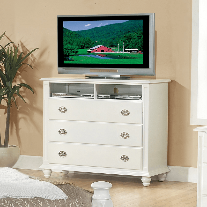 Daley 3 Drawer 44'' W Dresser