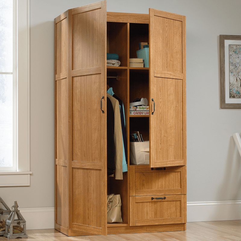 Lott Armoire