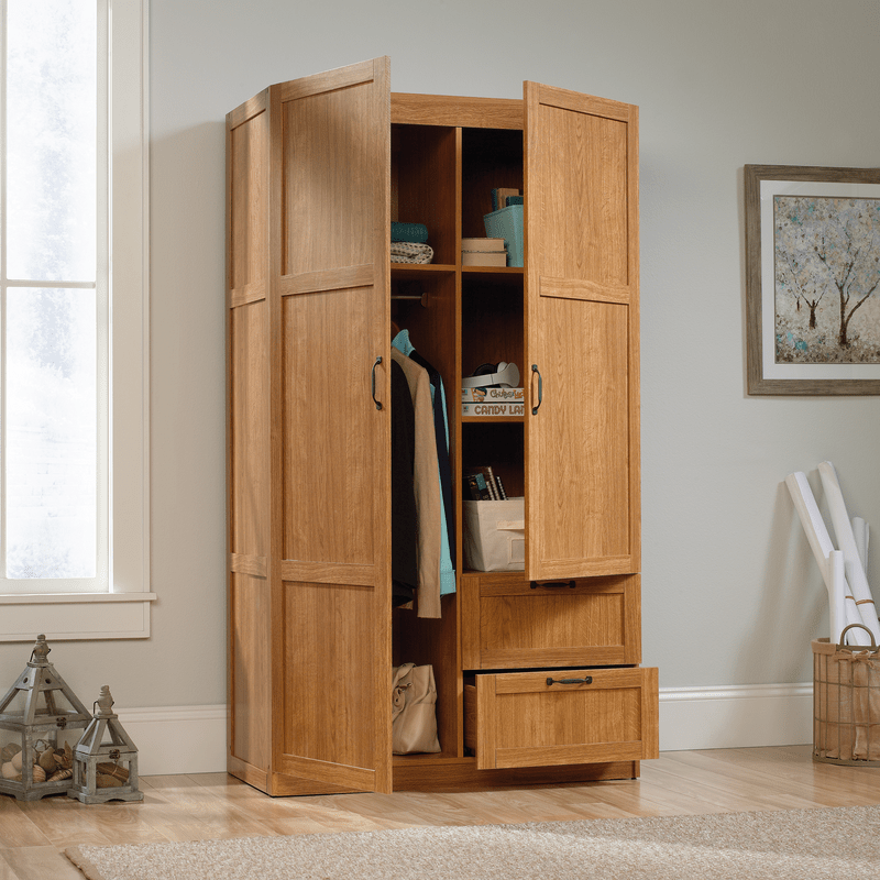 Lott Armoire
