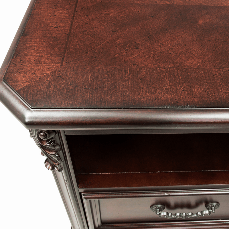 Amala 4 - Drawer Dresser